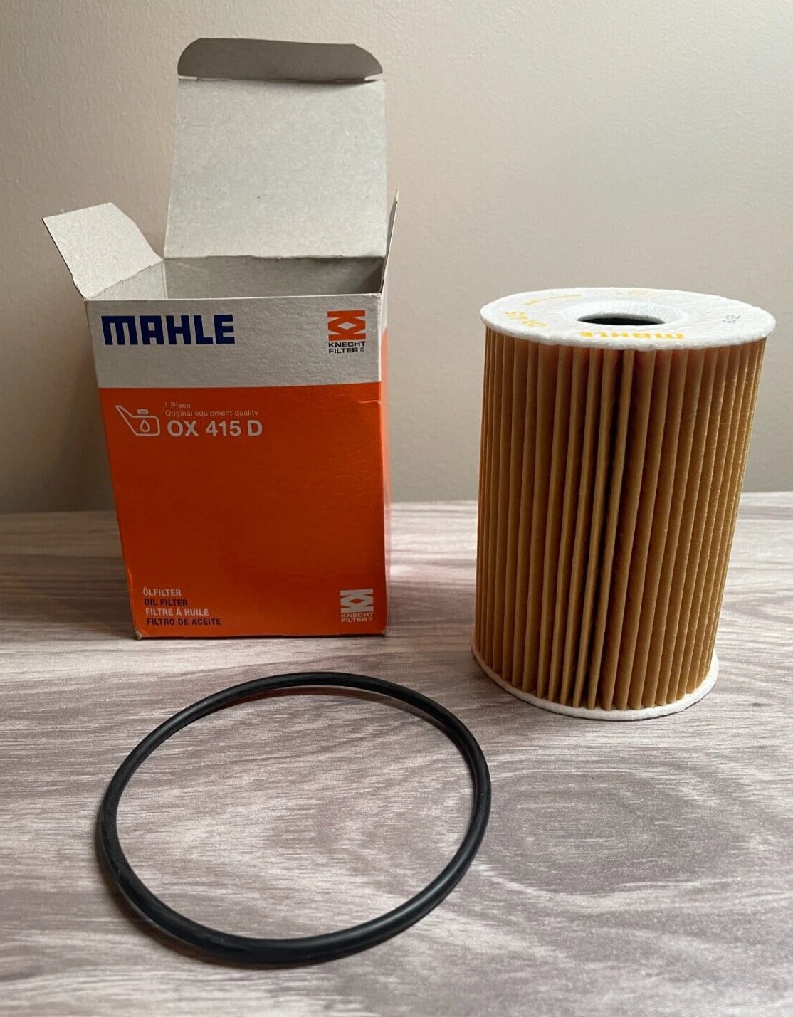MAHLE/KNECHT OE OIL FILTER FOR NISSAN/RENAULT/VAUXHALL, OX 415 D